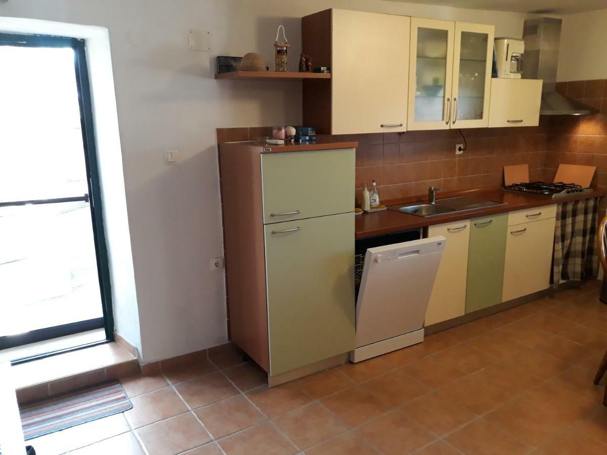 Kaprije Mistral Apartment Eksteriør billede
